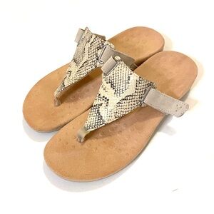 Vionic Wanda Snake Print Sandals